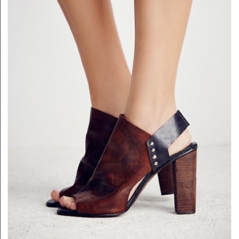 Free People Picture This Leather Sandals